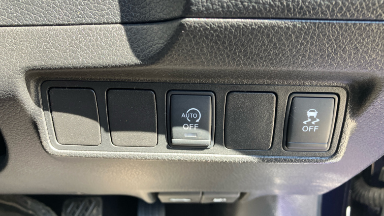 Nissan Pulsar 1.5 dCi N-Tec 5dr Diesel Hatchback